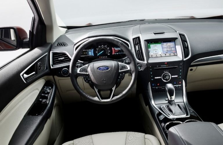 2016 Ford Edge dashboard