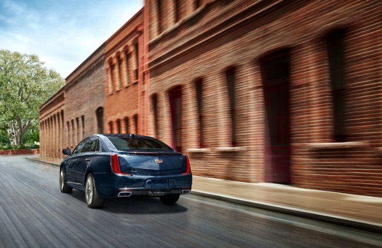 2018 Cadillac XTS rear quarter view