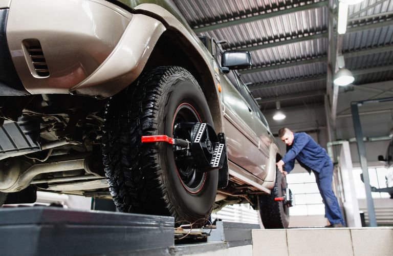 image of a car's tires being baalnced